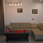 Revenu Apartments